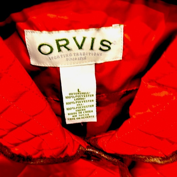 Orvis women’s quilted jacket with patches on the sleeve and lined. Button down. - Picture 3 of 4